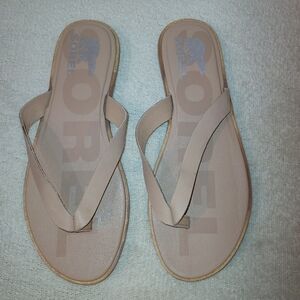 Sorel Ella II Nude Beige Leather Flip Flop size 8.5